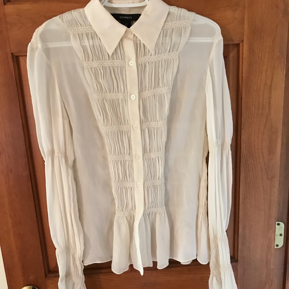 New Express top